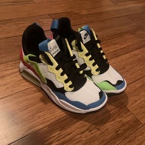 Jordan MA2 boys shoe 6.5